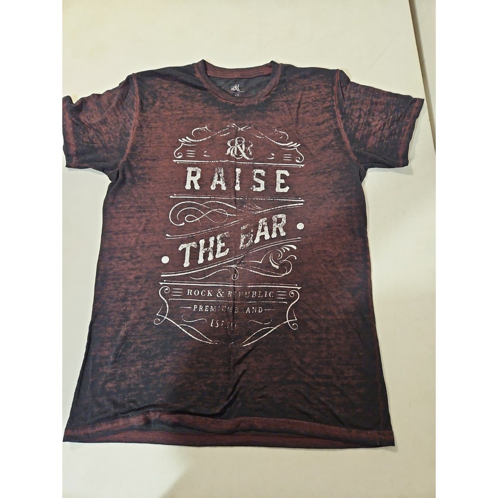 Rock & Republic 'Raise the Bar' T-Shirt Size Small Mens‎ Tee Maroon/black (1736